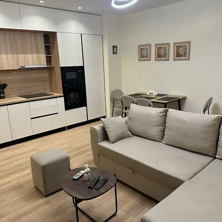 Tirana's Comfy Tirana